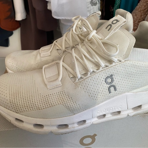 On Running Cream Cloudtec Sneakers. - Picture 3 of 9